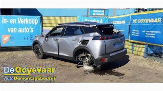 Vrakbiler auto Peugeot 2008 2008 (UD/UK/UR/US/UX), MPV, 2019 1.2 VTi 12V PureTech 100 2023/11