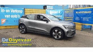 Uttjänta bilar auto Renault Mégane E-Tech Megane E-Tech (RCB), SUV, 2021 60 kWh 2023/3