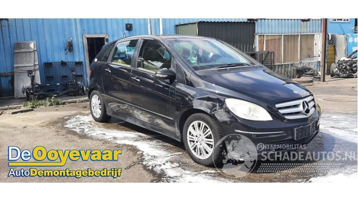 Mercedes B-klasse B (W245), Hatchback, 2005 / 2011 2.0 B-200 CDI 16V