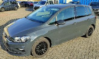 Damaged car Volkswagen Golf Sportsvan Volkswagen Golf Sportsvan VII Join 2018/6
