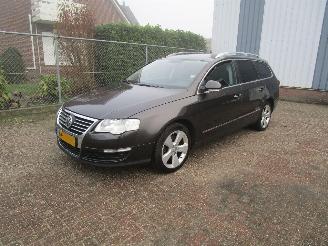 Avarii autoturisme Volkswagen Passat 2.0 TFSI Automaat Navi Clima 2008/2