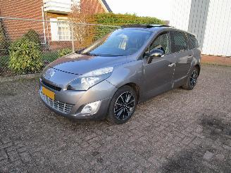 uszkodzony samochody osobowe Renault Grand-scenic 1.4 TCE Camera Navi Nw APK 2012/3