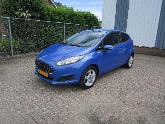 uszkodzony samochody osobowe Ford Fiesta 1.0 Navi Clima 2012/12