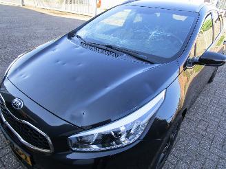Kia Ceed 1.6 GDI Camera Navi Clima 6-Bak picture 6