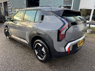 uszkodzony samochody osobowe Kia EV3 Air 58.3 kWh bj 2025 204 pk 2025/2