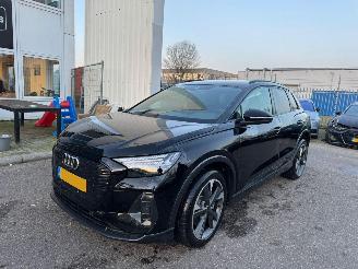 Schadeauto Audi Q4 45 quattro Advanced edition 82 AUTOMAAT kWh BJ 2024 14.672 KM 2024/10