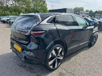 Renault Mégane E-Tech EV60 Optimum Charge Iconic picture 5