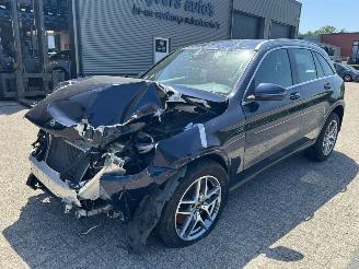 damaged passenger cars Mercedes GLC 250 4MATIC Premium Plus 2018/8