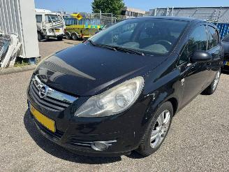Vaurioauto  passenger cars Opel Corsa 1.3 CDTi EcoFlex S/S Cosmo 2011/1
