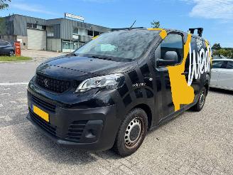 škoda dodávky Peugeot Expert 1.6 BlueHDI 95 Compact Premium 2019/6