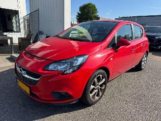 Vaurioauto  passenger cars Opel Corsa 1.4 Online Edition 2017/9