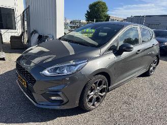 uszkodzony samochody osobowe Ford Fiesta 1.0ECOB.ST-line 2018/12