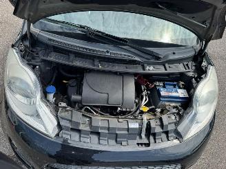 Peugeot 107 1.0 Access picture 7