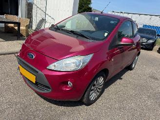 Voiture accidenté Ford Ka 1.2 Titanium X 2010/5