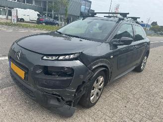 damaged passenger cars Citroën C4 cactus Cactus 1.2|AUTOMAAT  e-VTi Business 2015/6