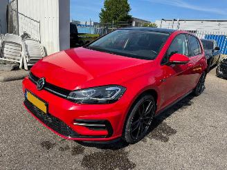 Unfallwagen Volkswagen Golf 1.0 TSI Highline Business R 2018/3