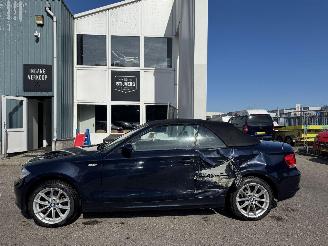 uszkodzony samochody osobowe BMW  118i 2009/1
