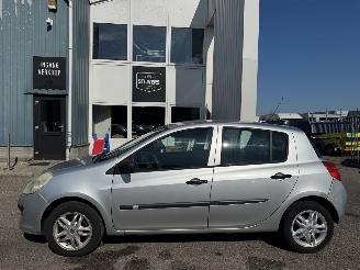 Schadeauto Renault Clio 1.2 TCE Business Line 2007/7