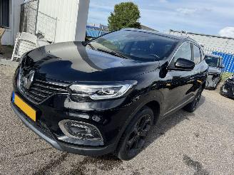 skadebil auto Renault Kadjar 1.3 TCe AUTOMAAT Black Edition 2019/6
