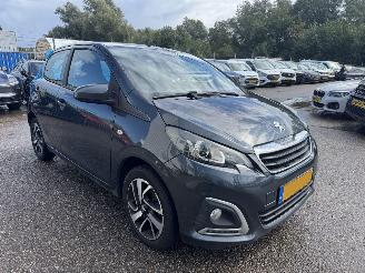 Peugeot 108 1.0 e-VTi Allure picture 6