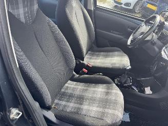 Peugeot 108 1.0 e-VTi Allure picture 16