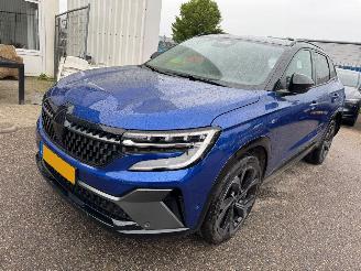 skadebil auto Renault Austral 1.2 E-Tech full hybrid 200 techno esprit Alpine 2025/6