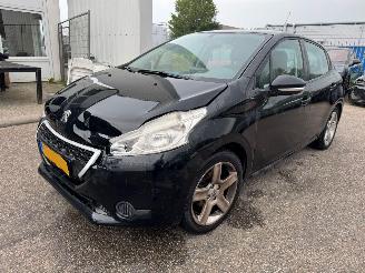 škoda osobní automobily Peugeot 208 1.0 VTi Access 2014/3