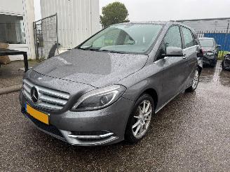 Coche accidentado Mercedes B-klasse 180 AUTOMAAT Ambition 2012/9