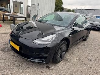 skadebil auto Tesla Model 3 Long Range AWD 75 kWh 2019/12