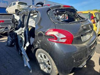 Peugeot 208 208 I (CA/CC/CK/CL), Hatchback, 2012 / 2019 1.2 Vti 12V PureTech 82 picture 4
