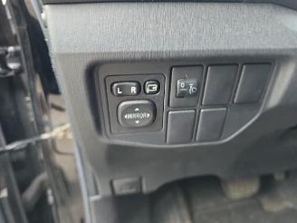 Toyota Prius Prius (ZVW3), Hatchback, 2009 / 2016 1.8 16V picture 14
