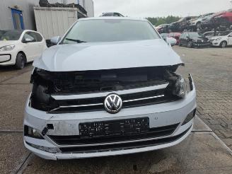 Vrakbiler auto Volkswagen Polo Polo VI (AW1), Hatchback 5-drs, 2017 1.0 TSI 12V 2019/7