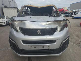 disassembly passenger cars Peugeot Expert Expert (V1/VA/VB/VE/VF/VT/VY), Van, 2016 2.0 Blue HDi 180 16V 2018/9