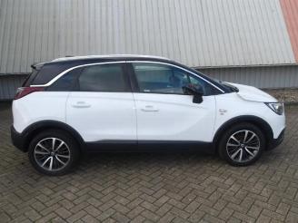 Vrakbiler auto Opel Crossland Crossland X/Crossland, SUV, 2014 1.2 12V LPG 2018/9