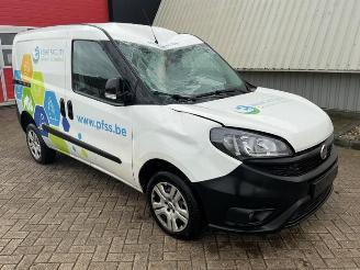rozbiórka samochody osobowe Fiat Doblo  2021/8