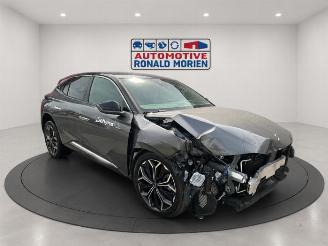 Coche siniestrado DS Automobiles DS 4 DS 4, Hatchback, 2021 1.2 12V Hybrid 136 2024/9