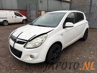 Uttjänta bilar auto Hyundai I-20 i20, Hatchback, 2008 / 2015 1.4i 16V 2009/6