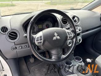 Mitsubishi Colt Colt (Z2/Z3), Hatchback, 2004 / 2012 1.3 16V picture 9