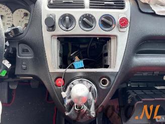 Honda Civic Civic (EP/EU), Hatchback 3-drs, 2000 / 2005 2.0 16V Type-R picture 12