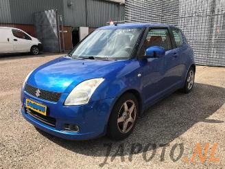 Démontage voiture Suzuki Swift Swift (ZA/ZC/ZD1/2/3/9), Hatchback, 2005 / 2015 1.3 VVT 16V 2006/4