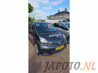 Démontage voiture Toyota Aygo Aygo (B10), Hatchback, 2005 / 2014 1.0 12V VVT-i 2011/2