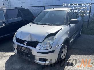 demontáž osobní automobily Suzuki Swift Swift (ZA/ZC/ZD1/2/3/9), Hatchback, 2005 / 2015 1.3 VVT 16V 2005/8