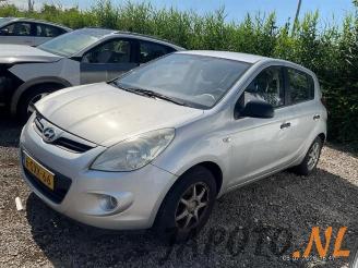 Autoverwertung Hyundai I-20 i20, Hatchback, 2008 / 2015 1.2i 16V 2012/3