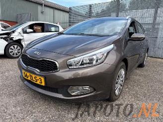 Uttjänta bilar auto Kia Cee d Cee'd Sportswagon (JDC5), Combi, 2012 / 2018 1.6 GDI 16V 2013/1