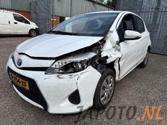 demontáž osobní automobily Toyota Yaris Yaris III (P13), Hatchback, 2010 / 2020 1.5 16V Hybrid 2013/5
