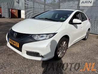 Vrakbiler auto Honda Civic Civic (FK1/2/3), Hatchback, 2012 / 2017 1.4i VTEC 16V 2013/3
