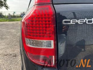Kia Cee d Cee'd Sporty Wagon (EDF), Combi, 2007 / 2012 1.4 16V picture 33