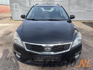 Kia Cee d Cee'd Sporty Wagon (EDF), Combi, 2007 / 2012 1.4 16V picture 8