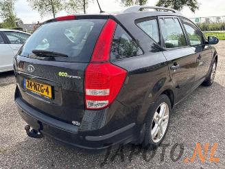 Kia Cee d Cee'd Sporty Wagon (EDF), Combi, 2007 / 2012 1.4 16V picture 5