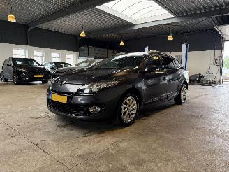 skadebil auto Renault Mégane 1.2 TCe 2013/9
